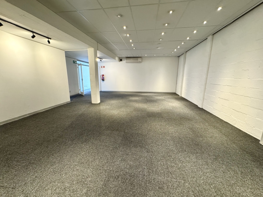 To Let commercial Property for Rent in Montague Gardens Western Cape